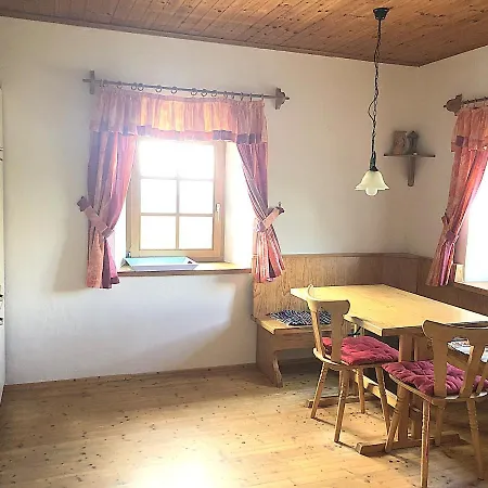 Haring 绍萨尔地区基策克